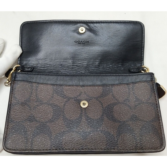 Coach Signature Black Leather Credit Card Wristlet Wallet - Picture 11 of 15